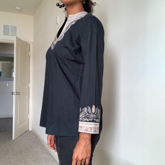 Cotton Ebroidered tunic - Picture 3 of 3